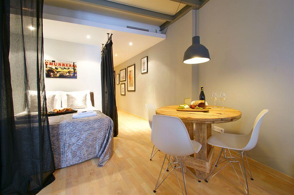 Ramblas Apartment *